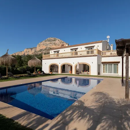 Paulina Villa Javea